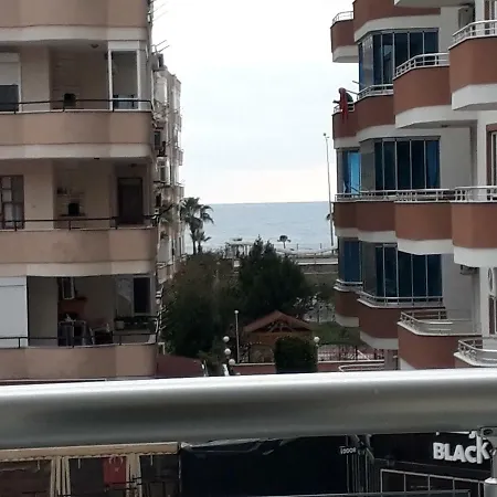 Barbaros Caddesi Apt Апартаменты *